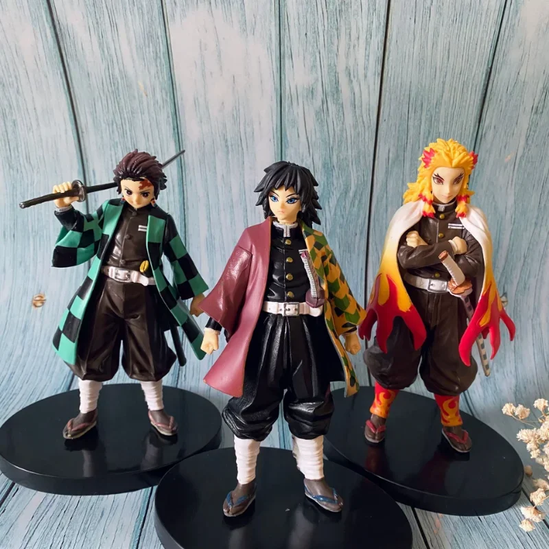בובת דמות פעולה PVC Demon Slayer נזוקו 16cm (Demon Slayer Nezuko PVC Action Figure Doll 16cm)